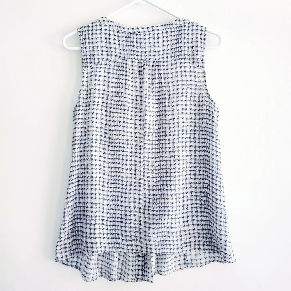 Anthropologie edme & esyllte Navy Blend Skeeveless Pintucked Top S
